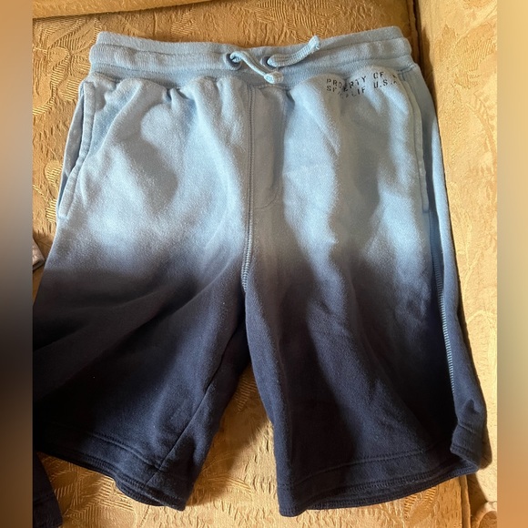 Gap Boys Fleece shorts - Picture 2 of 3
